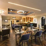 Belvedere Hotel, Centre Hotell 3*