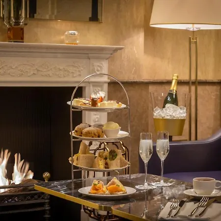 Belvedere Hotel, Centre Dublin