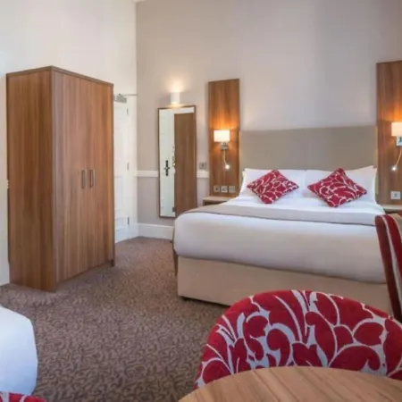 Belvedere Parnell Square 3*