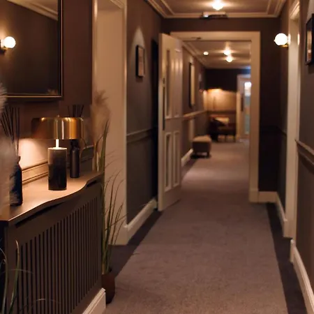 Belvedere Hotel, Centre Hotel 3*
