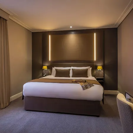 Belvedere Hotel, Centre فندق 3*