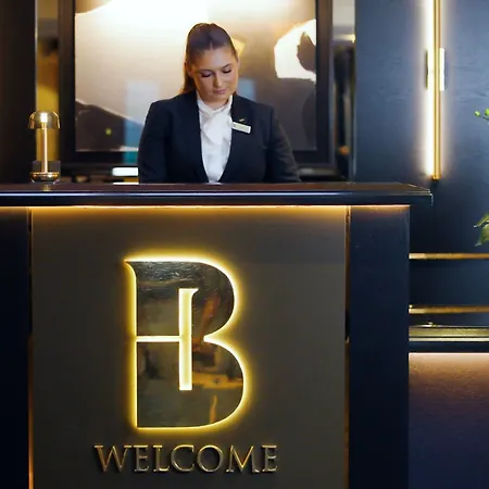Belvedere Hotel, Centre Hotel 3*
