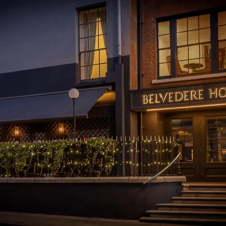 Belvedere Hotel, Centre