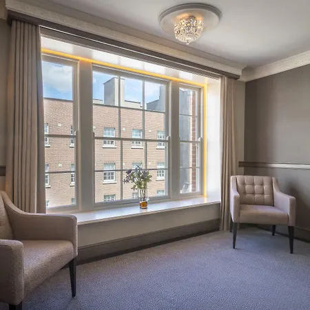 Belvedere Hotel, Centre 酒店