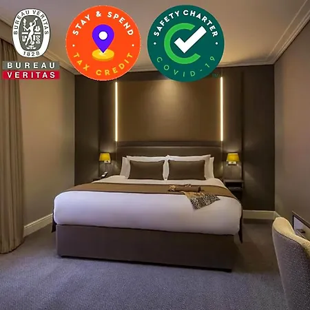 Belvedere Hotel, Centre فندق 3*