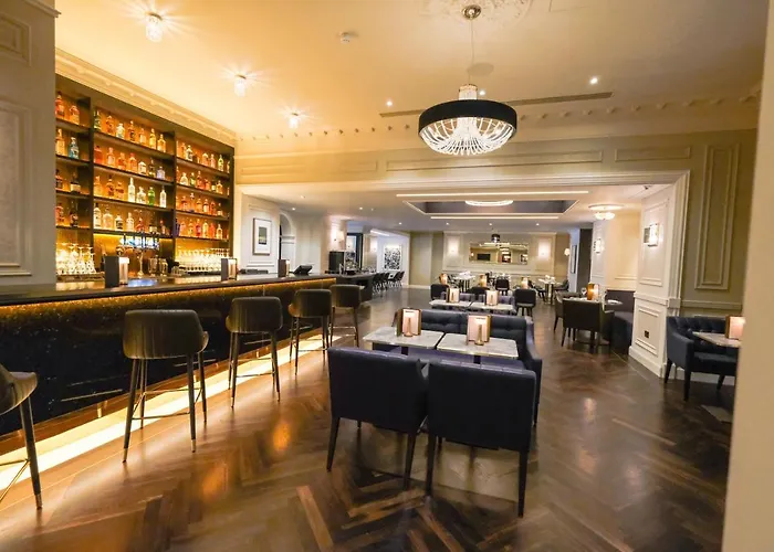 Belvedere Hotel, Centre 3*