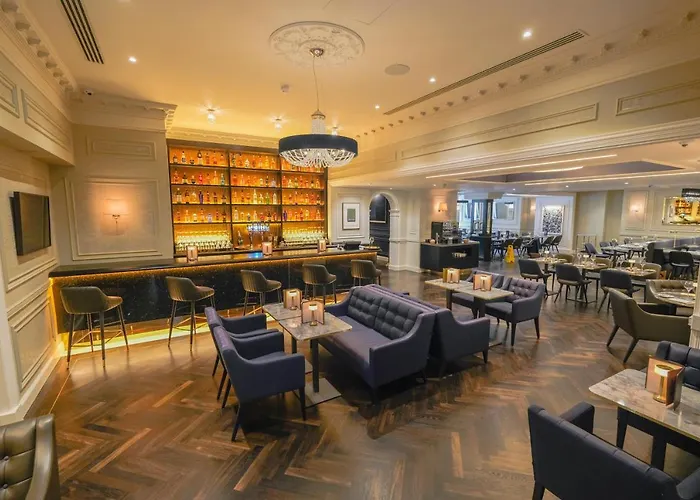 Belvedere Hotel, Centre Hotel 3*