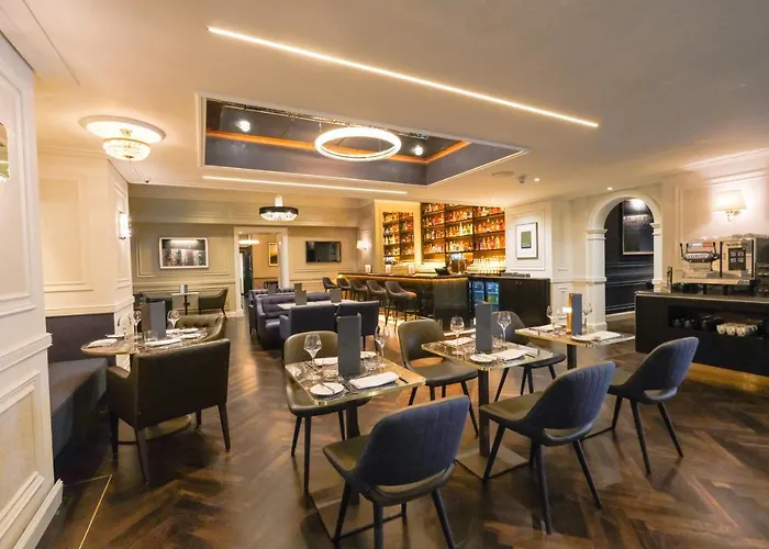 Belvedere Hotel, Centre Отель 3*