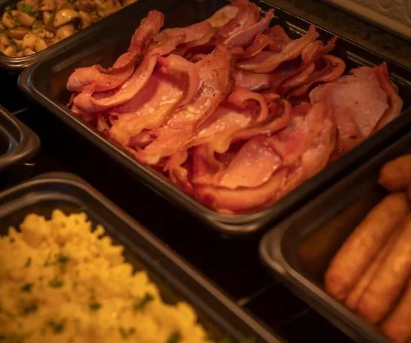 Belvedere Hotel, Centre Отель 3*