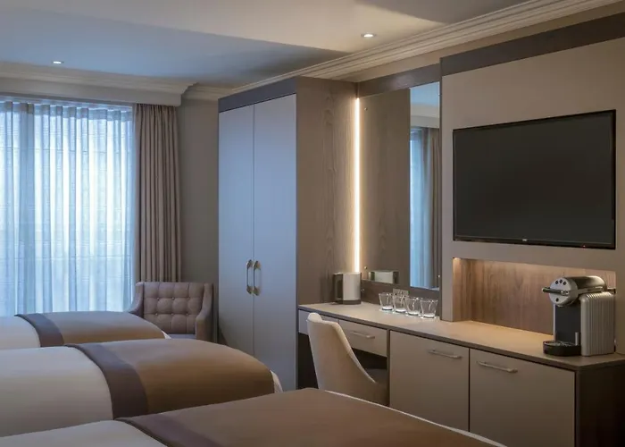 Belvedere Hotel, Centre 3*