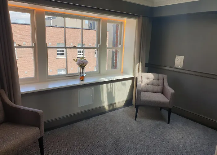 Belvedere Hotel, Centre 3*