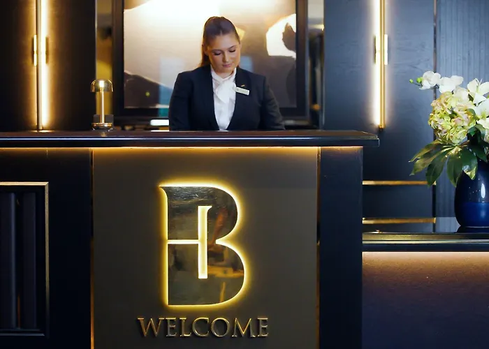 Belvedere Hotel, Centre Отель 3*