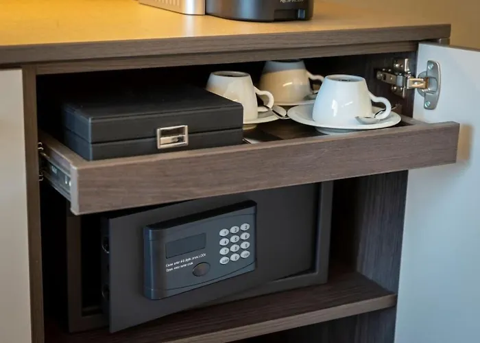 Hotell Belvedere Hotel, Centre 3*