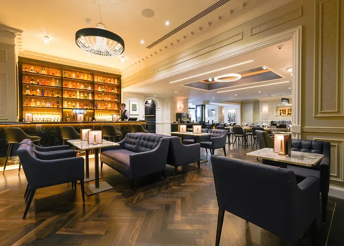 Belvedere Hotel, Centre Hotel