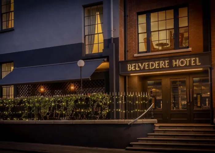 Belvedere Hotel, Centre