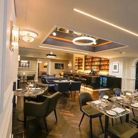 Belvedere Hotel, Centre Hotel 3*