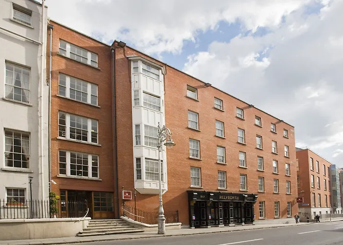 Belvedere Hotel, Centre 3*